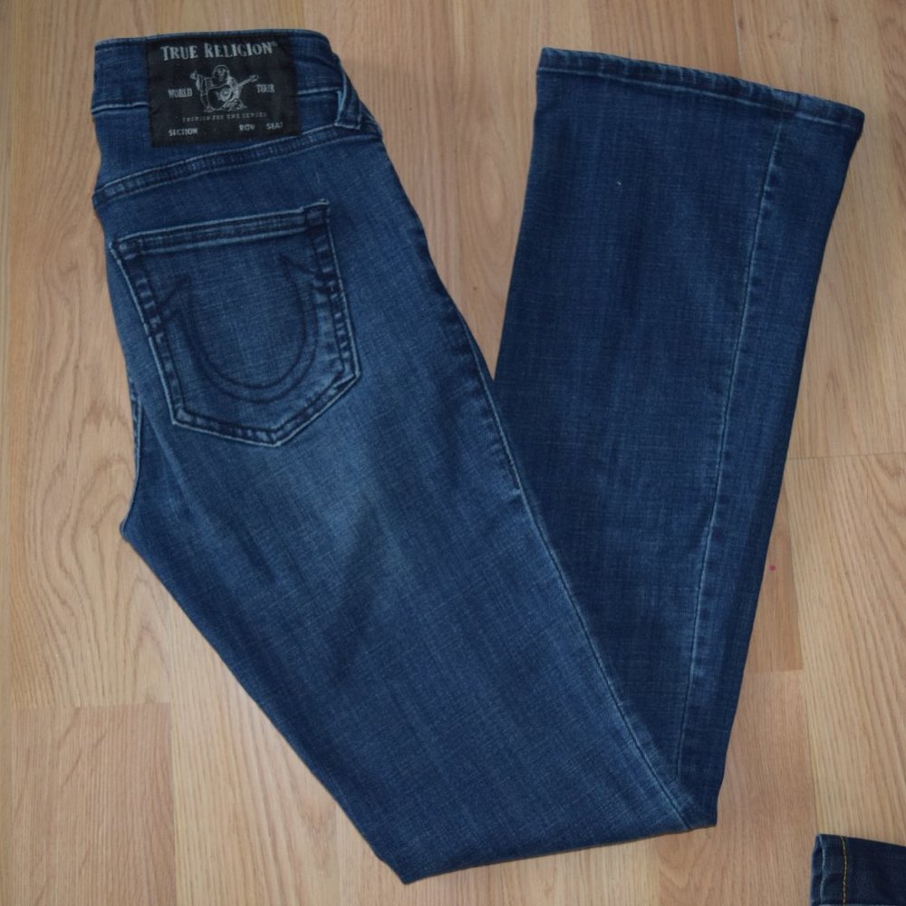 True Religion Becca mid rise bootcut jeans, EUC